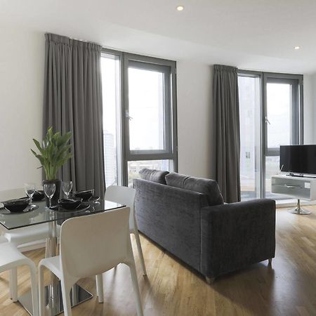 Olympic One Eighty Apartment อิลฟอร์ด ภายนอก รูปภาพ