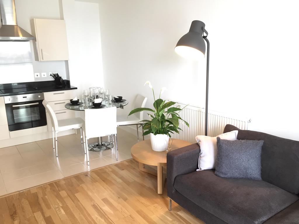 Olympic One Eighty Apartment อิลฟอร์ด ห้อง รูปภาพ