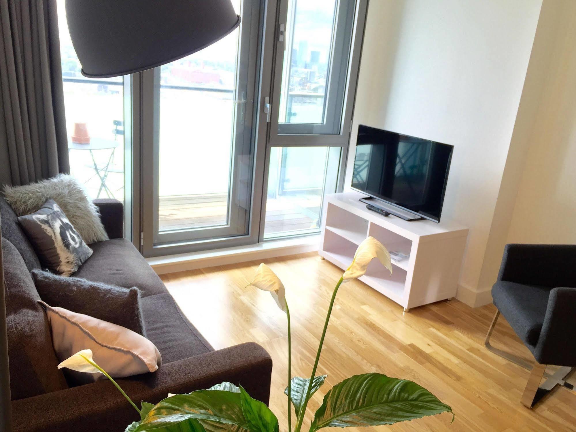 Olympic One Eighty Apartment อิลฟอร์ด ภายนอก รูปภาพ
