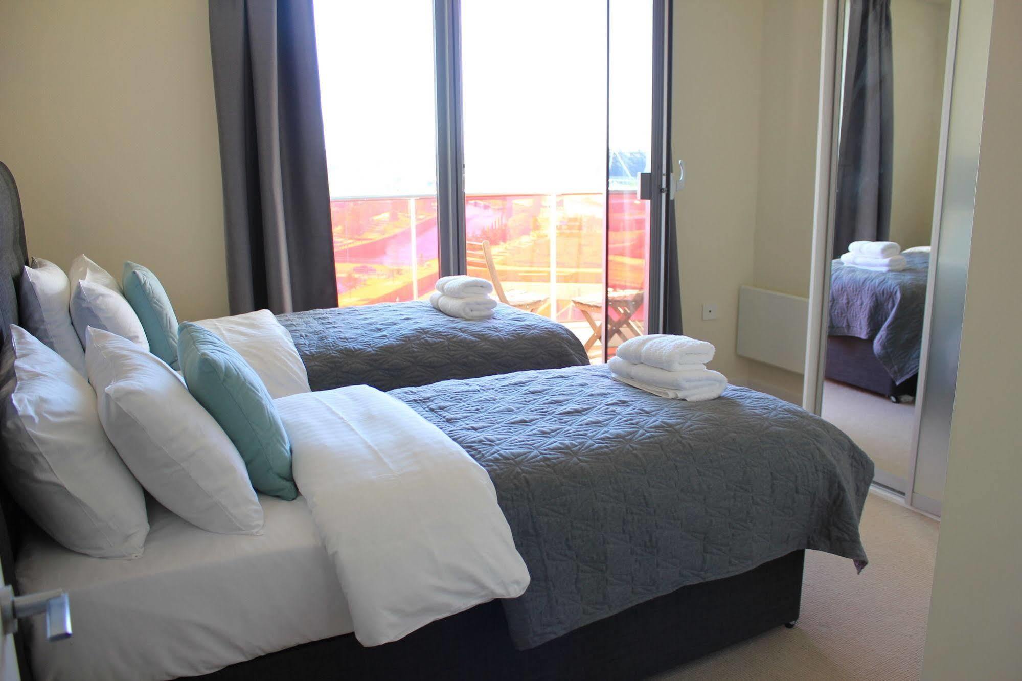 Olympic One Eighty Apartment อิลฟอร์ด ภายนอก รูปภาพ